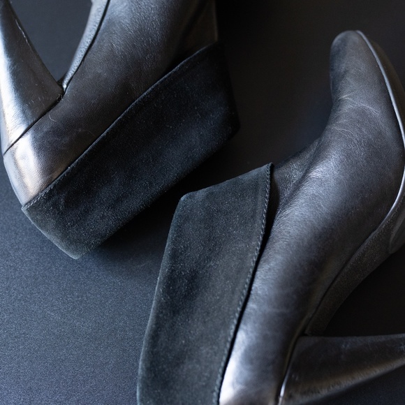 COACH Annika Ankle Bootie Black Soft Leather Size 6 - Picture 5 of 7